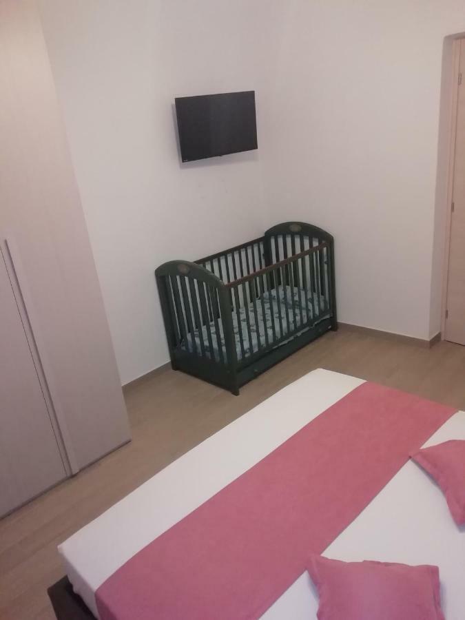 Roel Garden View Apartment La Spezia Exterior photo